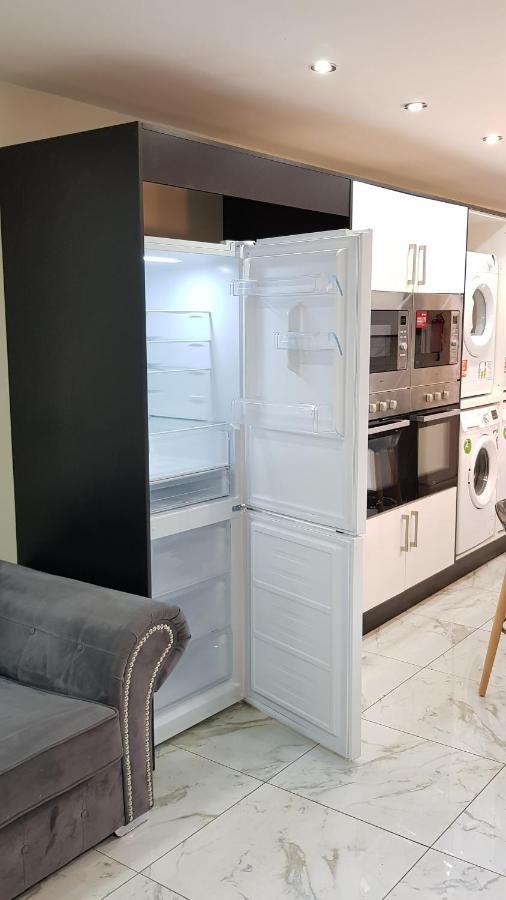 Double Ensuite Rooms Near City Centre Бірмінгем Екстер'єр фото