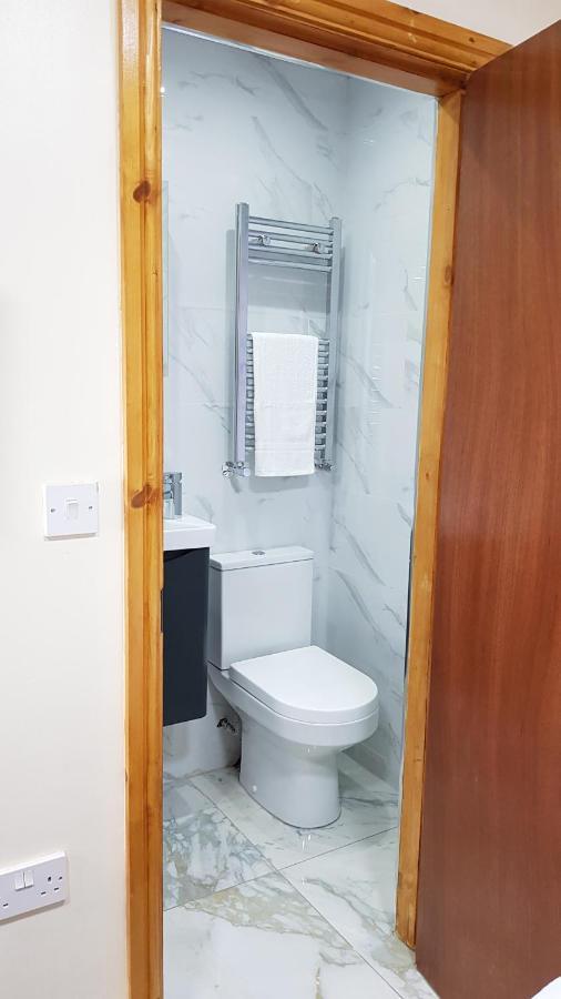 Double Ensuite Rooms Near City Centre Бірмінгем Екстер'єр фото