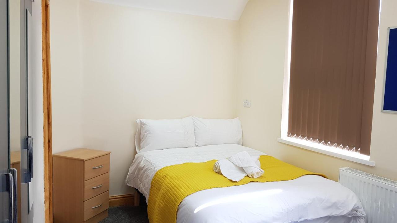 Double Ensuite Rooms Near City Centre Бірмінгем Екстер'єр фото